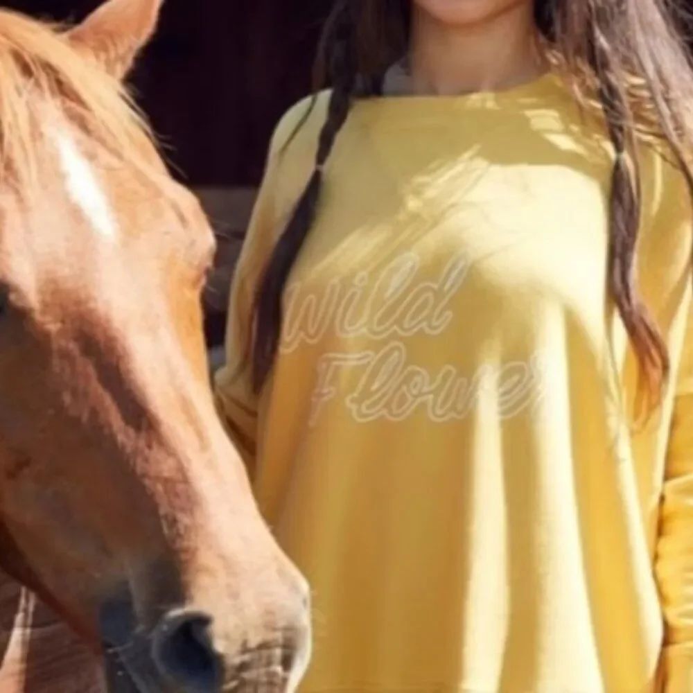 Like New! Aerie Wild Flower Sweatshirt Oversized Mustard Yellow in Size XS/TP
